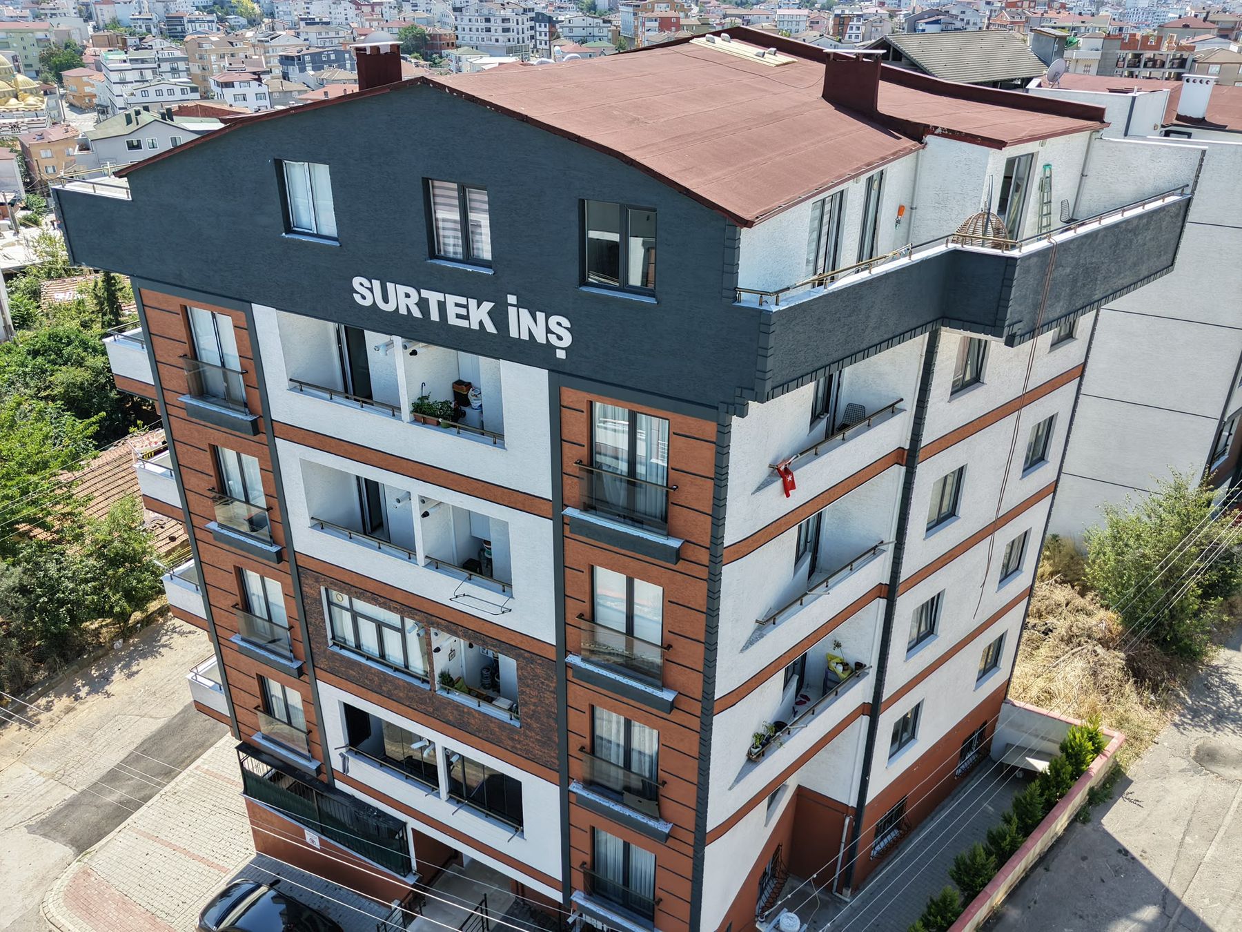 Kuvveloğlu Apartmanı — Gebze